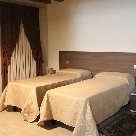 Eldorado Bed & Breakfast 3*