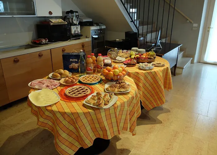 Eldorado Bed & Breakfast 3*