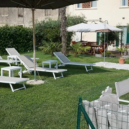 Oda ve Kahvaltı Eldorado Sommacampagna