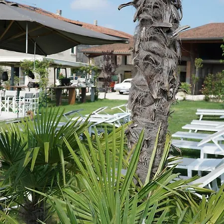 Oda ve Kahvaltı Eldorado Sommacampagna